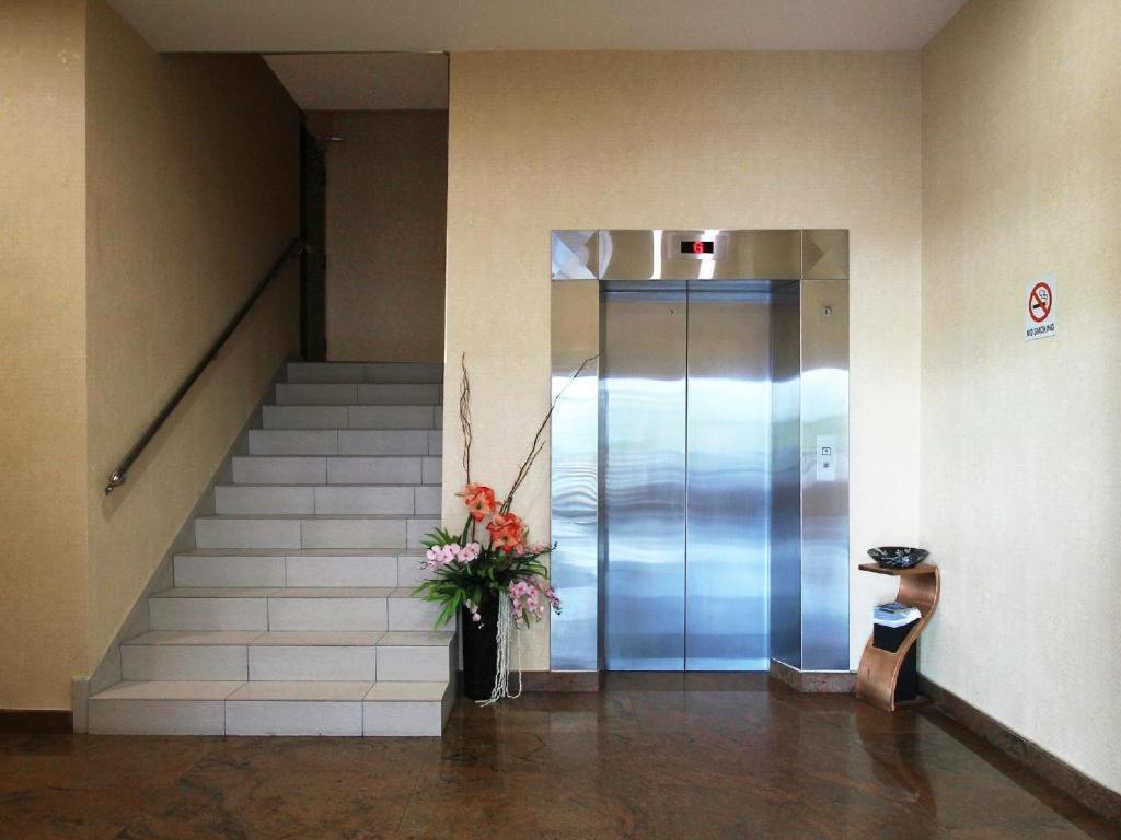Hotel Terra Nova 3*
